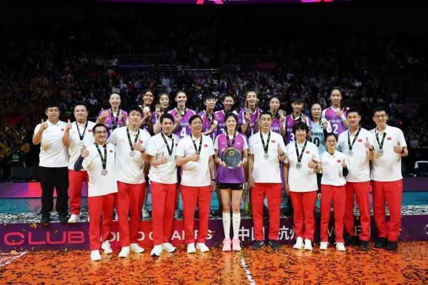 天津女排是一支怎样的球队天津渤海银行女排是国内排坛绝对霸主、亚洲顶级、世界强队，
