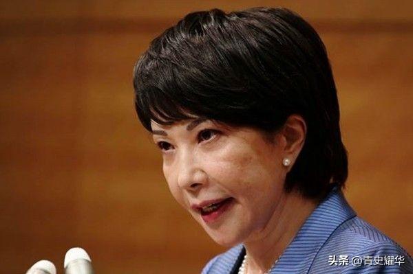 日本首相高市早苗上台满300天了。
 
日媒给她算了笔外交账：出访8次、跑了11