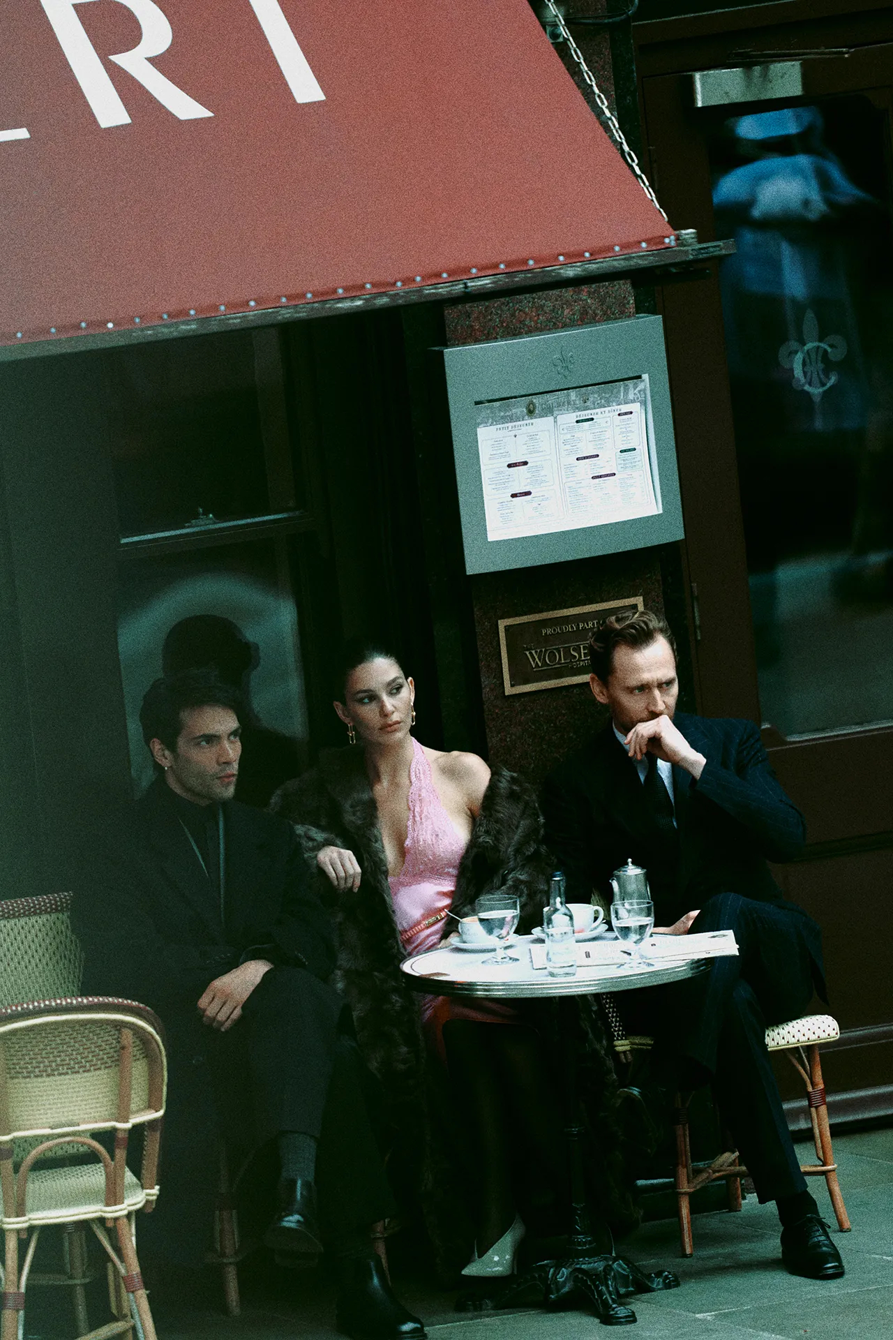 抖森好帅！第二季三大卡司抖森、迭戈·卡尔瓦和卡米·莫罗内为英国《VOGUE》拍摄