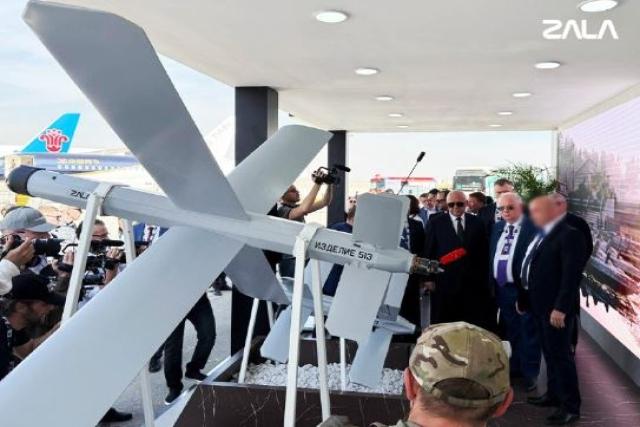 俄罗扎拉航空公司在2025迪拜航展上推出了改进型“柳叶刀-E”巡飞武器系统。“柳