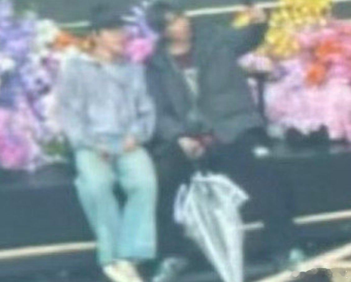 宋亚轩刘耀文六周年演唱会彩排，小宋小刘你俩在干嘛呢