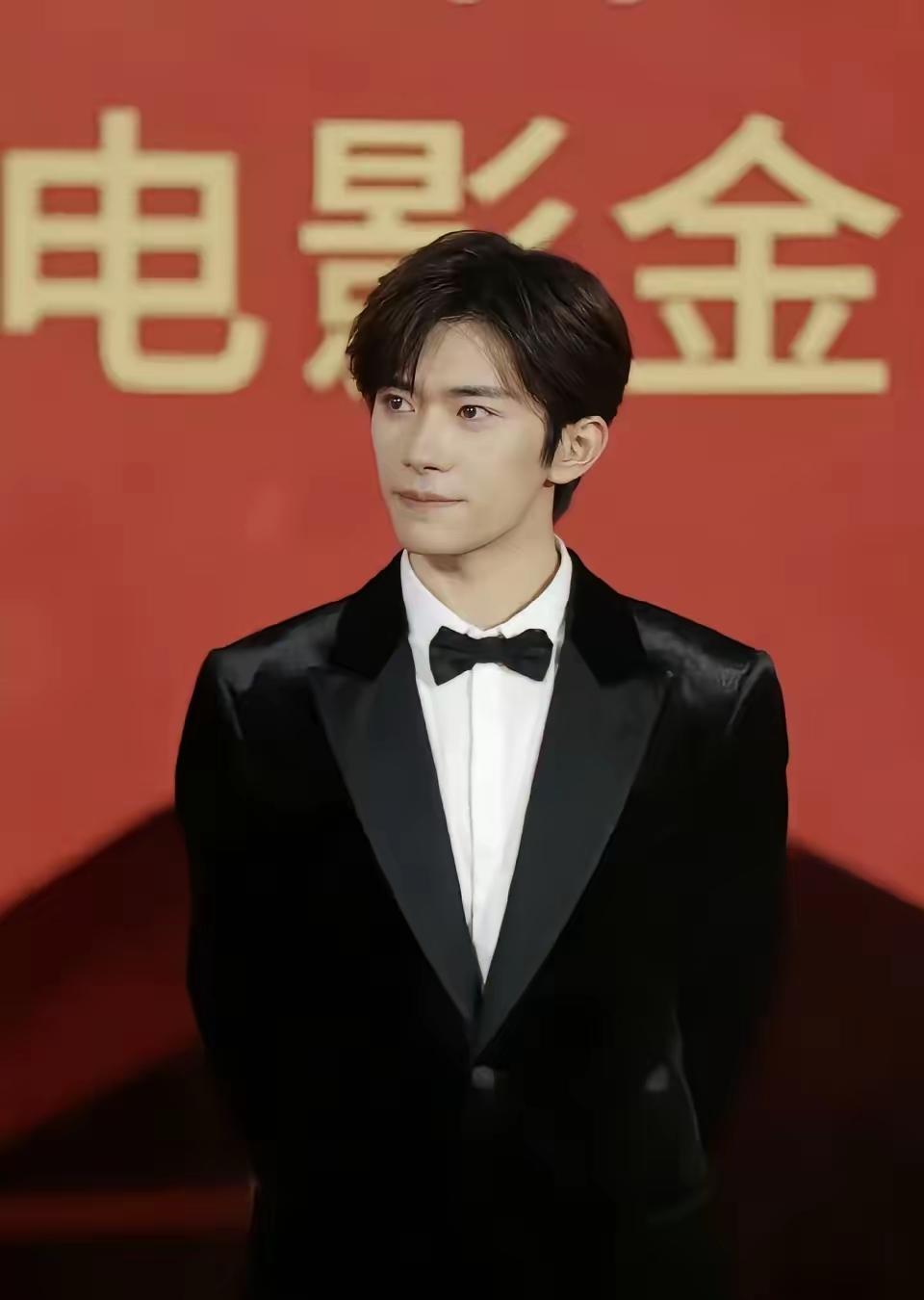 金鸡奖一落幕，中国电影的五大圈子彻底摊牌了！看似各有赛道，实则早把行业生态划得明