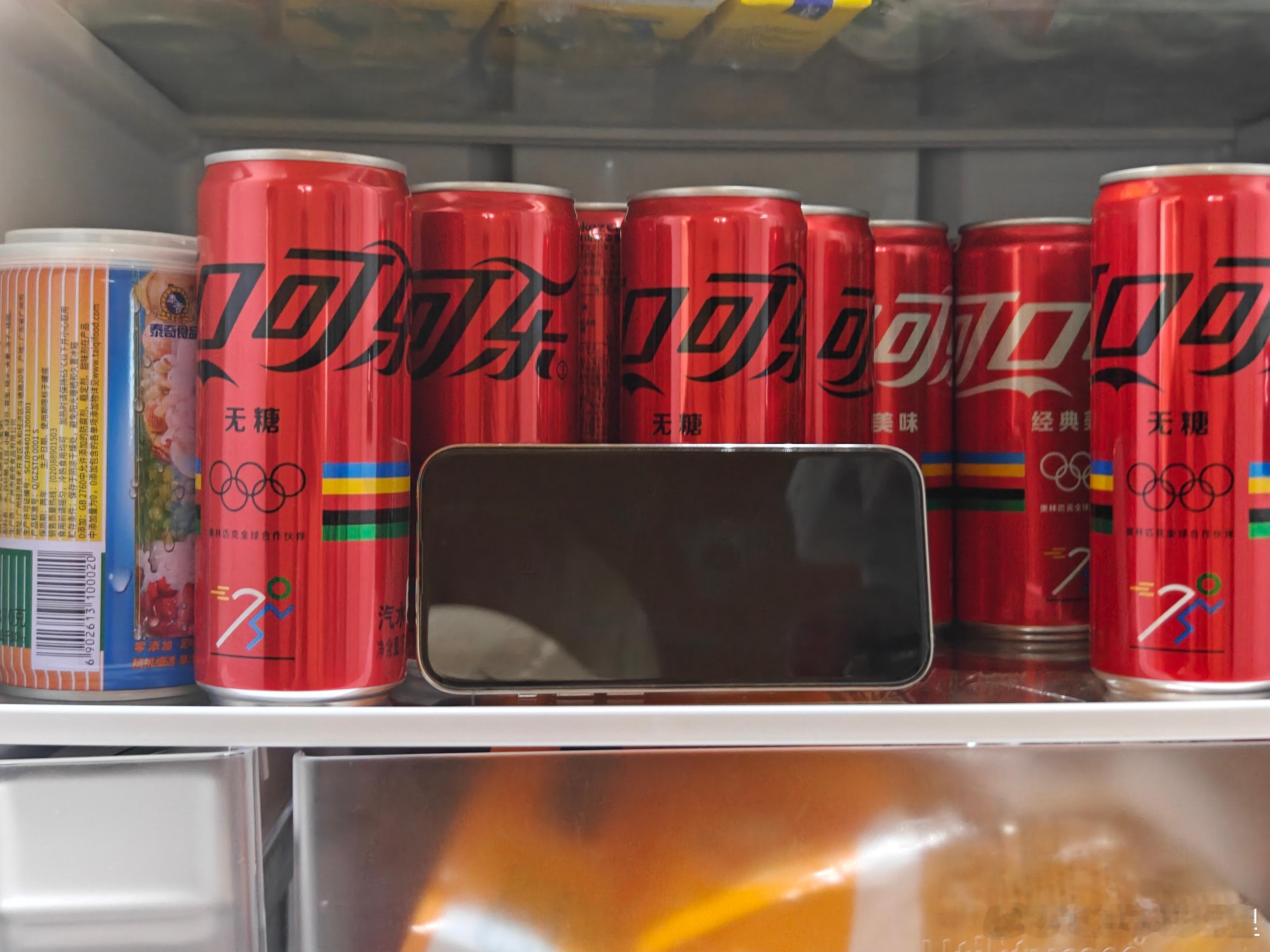 一年四季都在发热的iPhone，刷视频发热、玩游戏发热、拍视频发热...大家手机