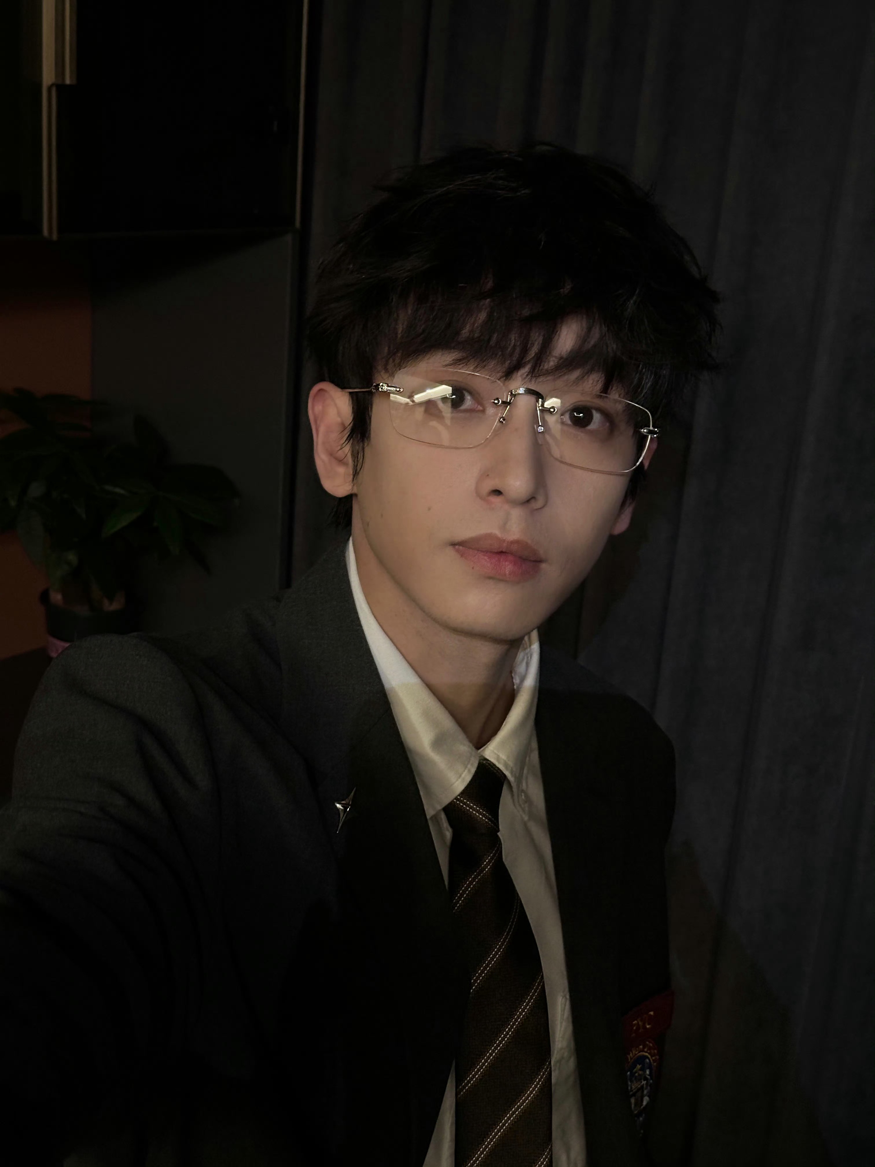 不是，，彭昱畅怎么这么帅了 ​​​