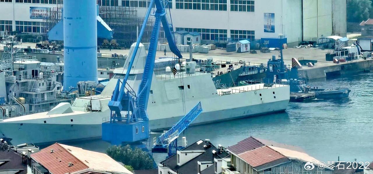 超级隐身战斗舰