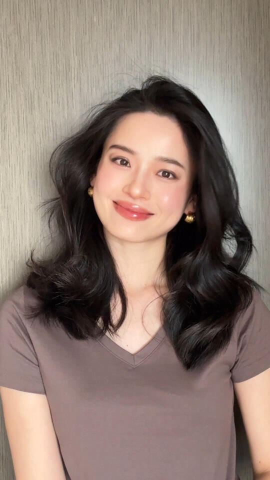 有种明艳张扬的美