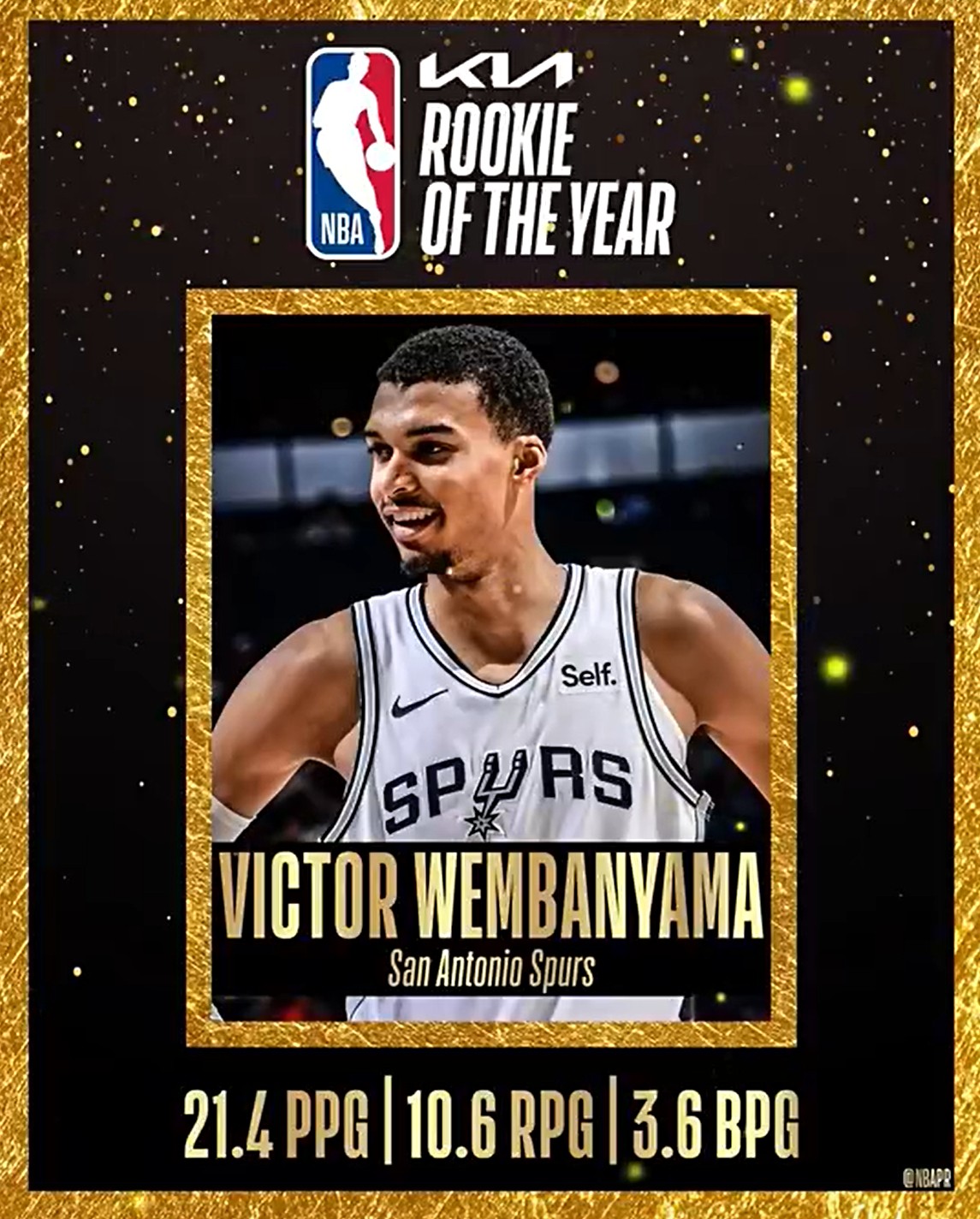 实至名归，传奇生涯的开端 文班亚马喜获年度最佳新秀奖！#文班亚马当选最佳新秀##