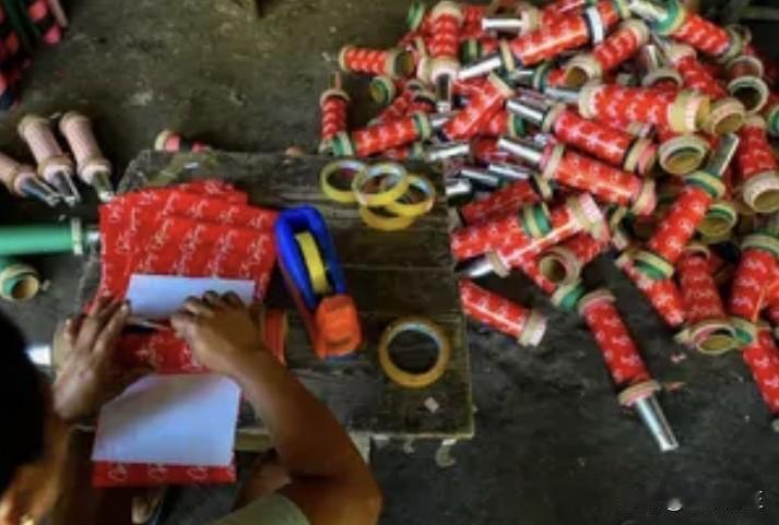 菲律宾卫生部1月1日表示，2026年新年庆祝活动中鞭炮相关伤害事件较往年有所减少