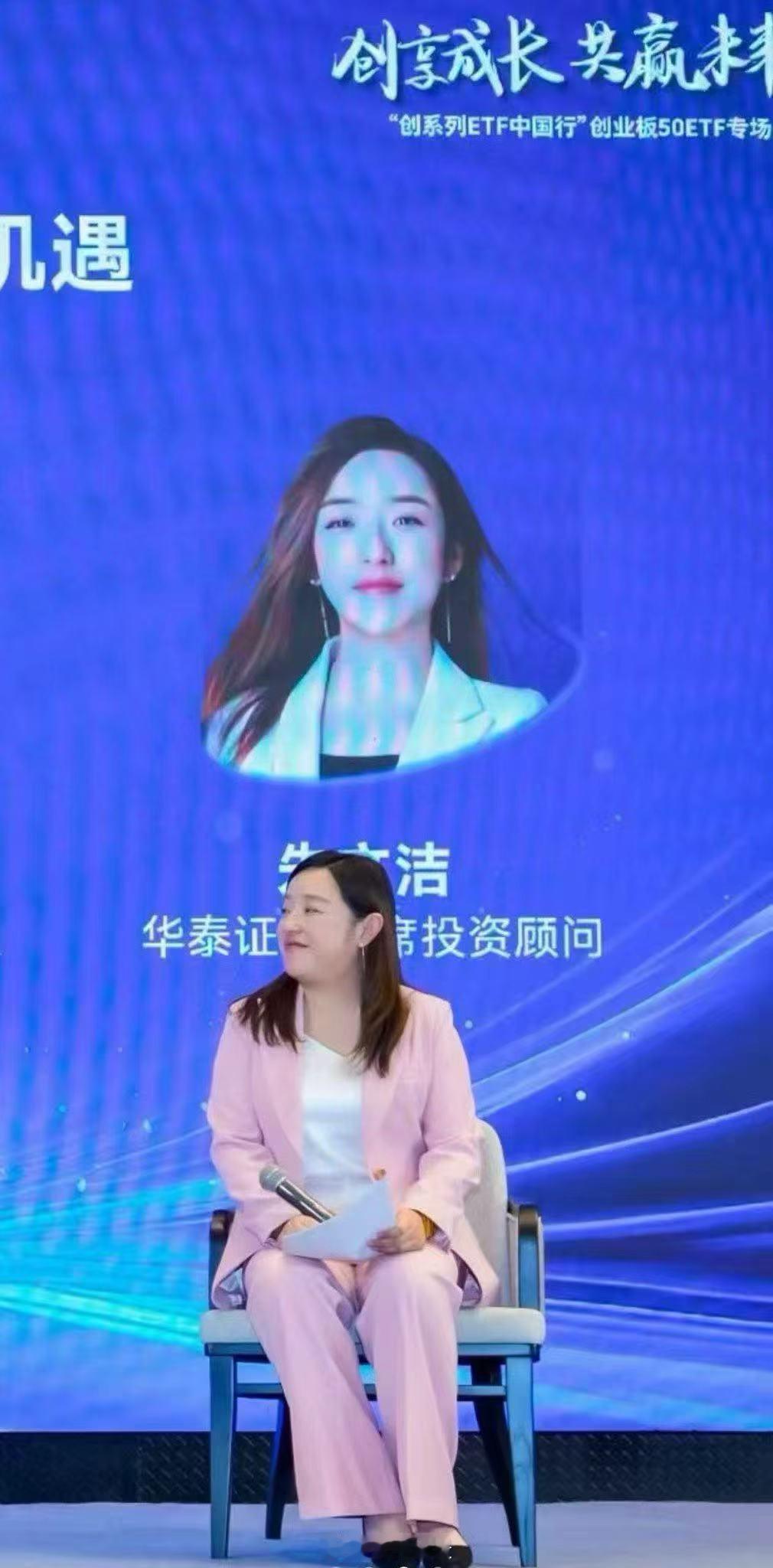 直播关闭美颜 现实很残酷，再过几天大量人员将失业！原来光与美颜的力量这么强大！2