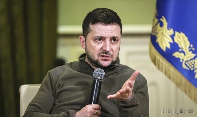 泽连斯基要三套“护身符”罩身，缺一样泽连斯基绝不签字停战。利用乌克兰把俄罗斯消耗