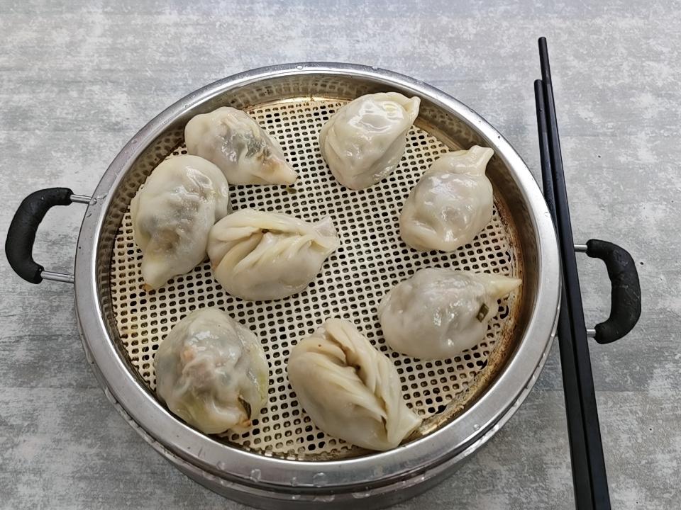 六蚊鸡八个[捂脸]宜家沙县都快食唔起啦