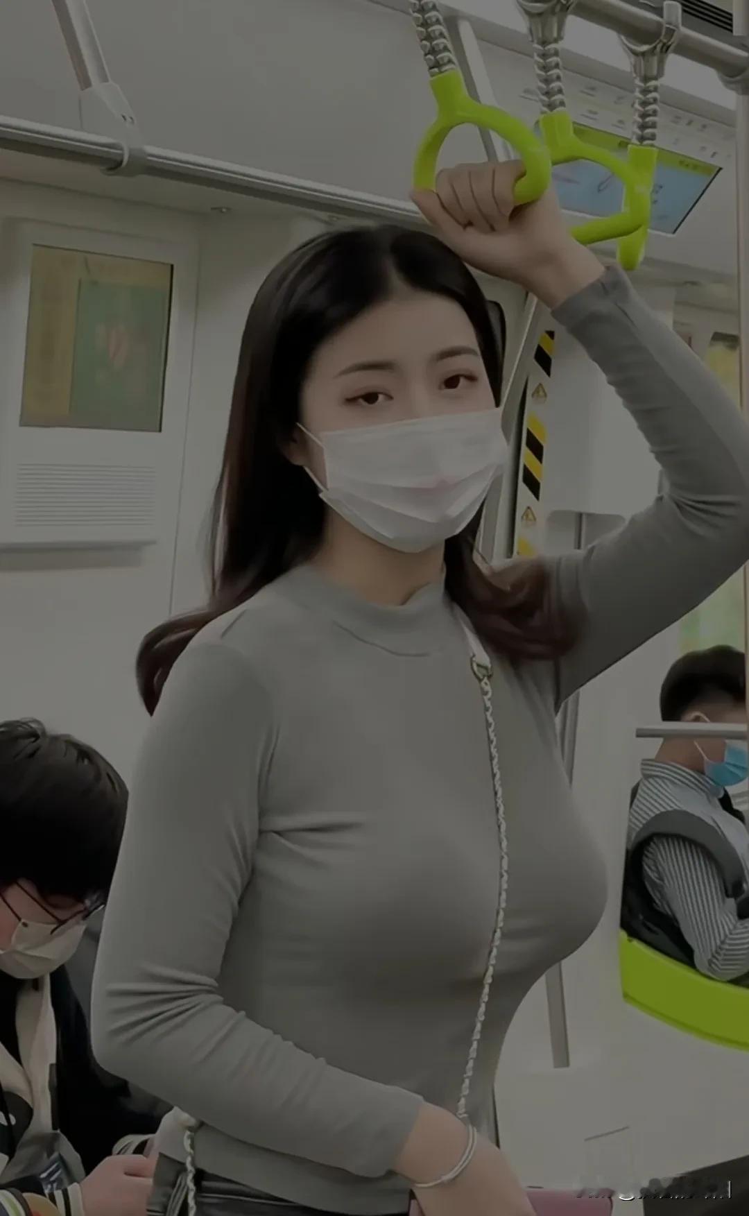 #你心目中最美的女神是谁？#