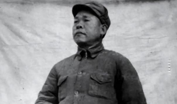 1951年，特务张树桥落网。审讯中他拒不认罪，反而甩出一句狠话：“我的同伙是华北