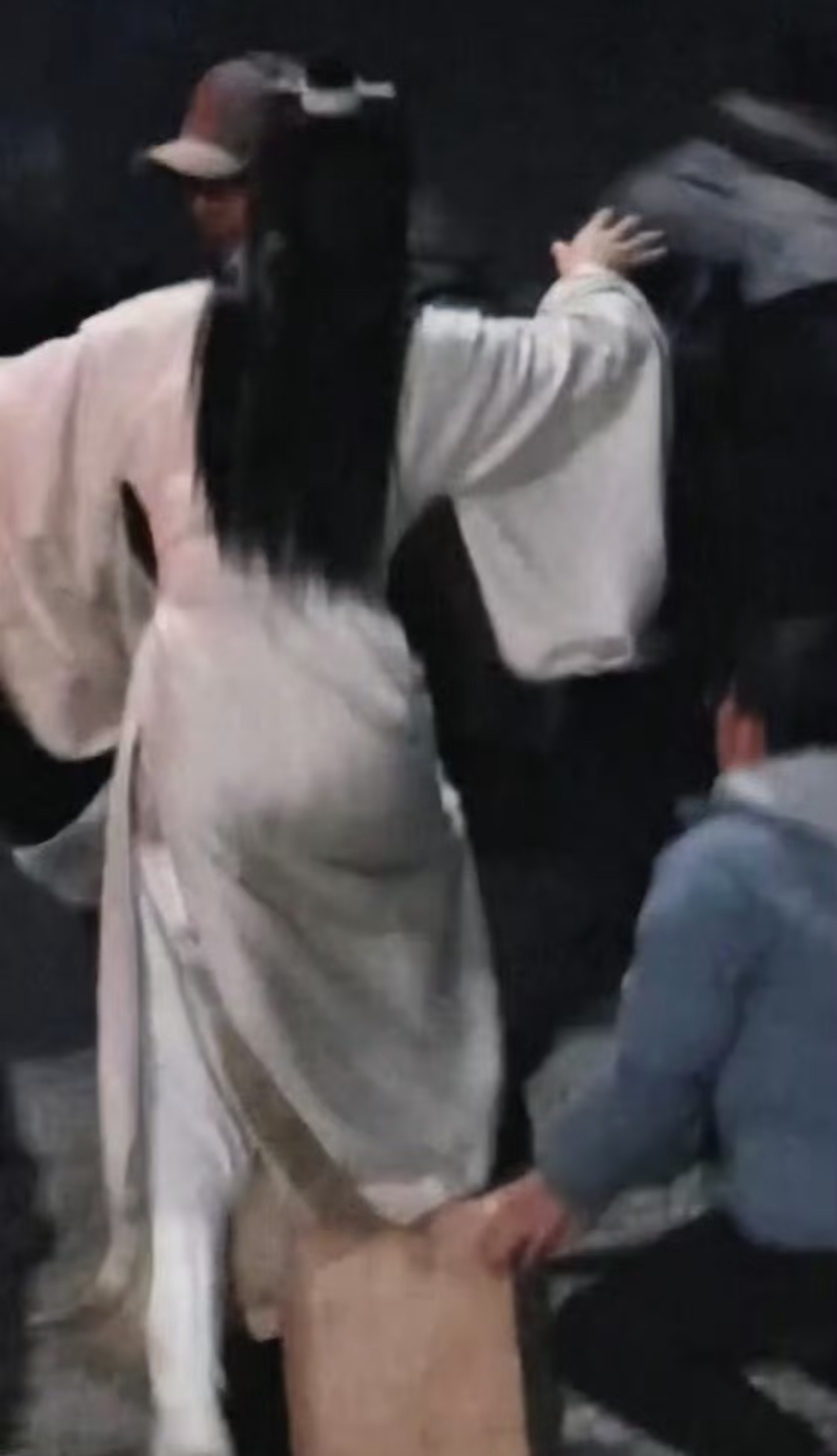 哪有那么多为什么，就是喜欢啊～