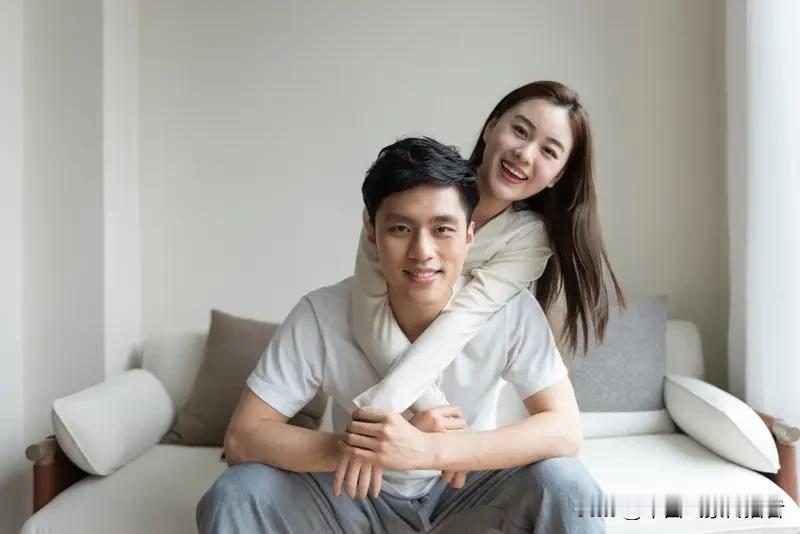 农村四十岁光棍怒怼父母：“我打光棍，你们还有脸活着？”
 
前些日子，村里一场激