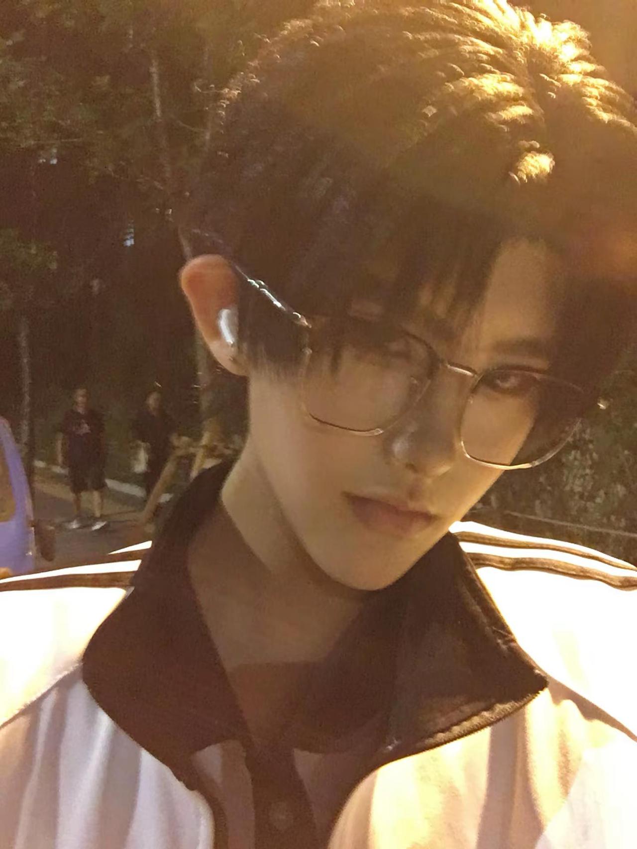 江添