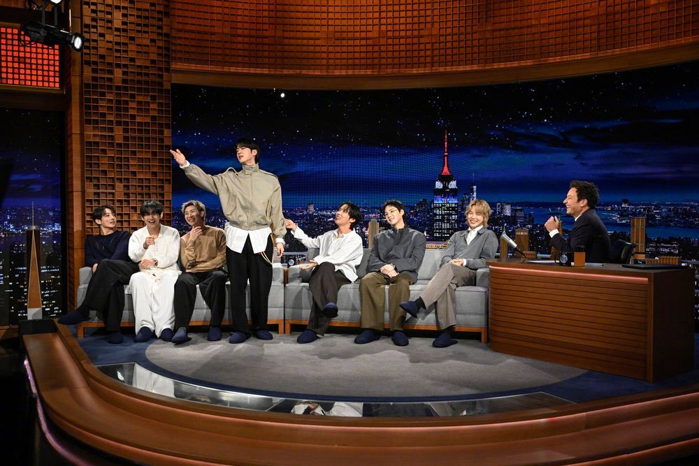 【Theqoo】防弹少年团 "The Tonight Show Starring