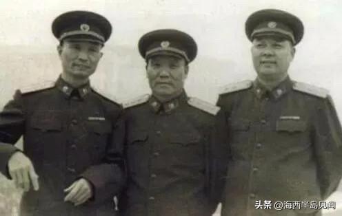 60年代，开国上将李达与开国上将张爱萍及开国中将王尚荣的一张非常珍贵的合影。
李