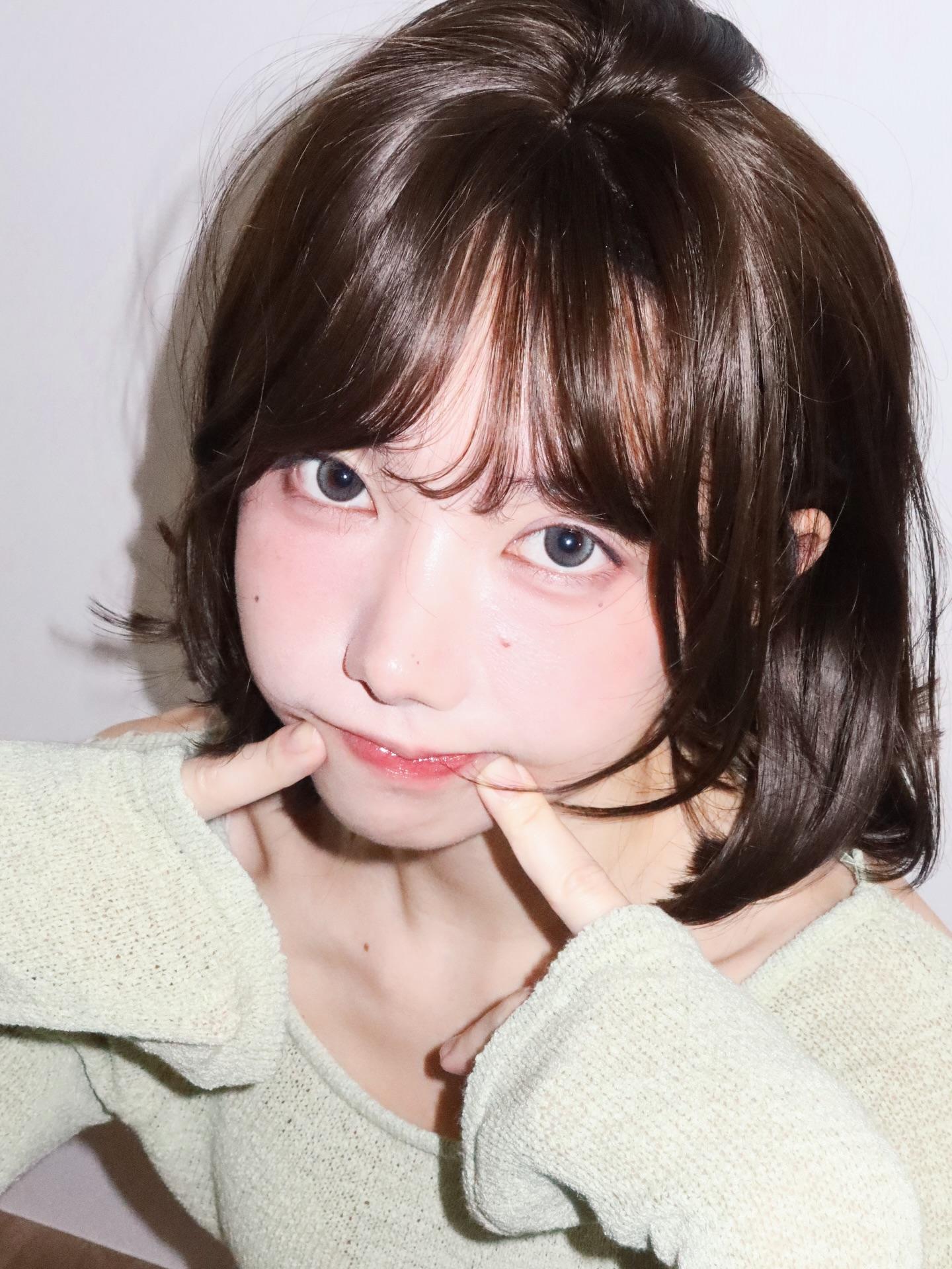 ( ❛⃘ ∨ ❜⃘⃘ )੭⁂