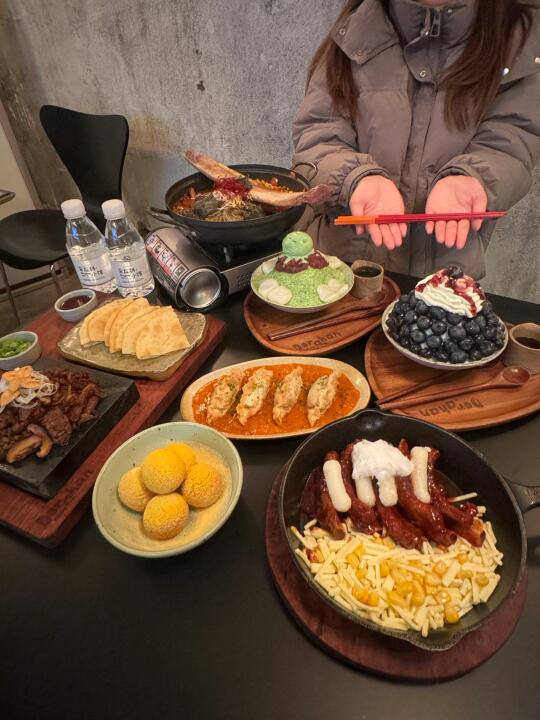 好吃晕了❗韩料脑袋又幸福了