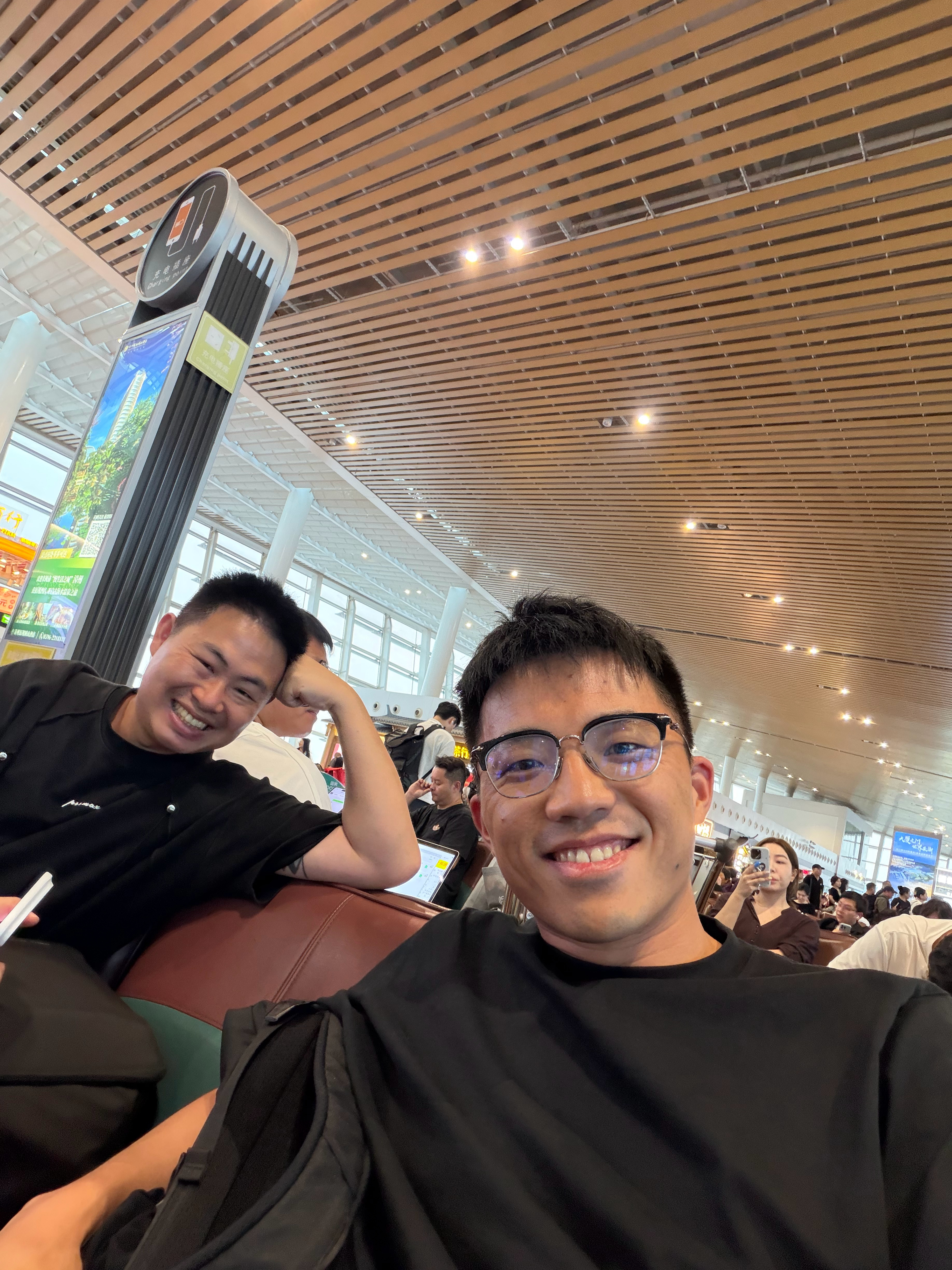 这两个月来，真的有点累了以往我都是不睡午觉的这几天确实有点扛不住了，都挑了点时间