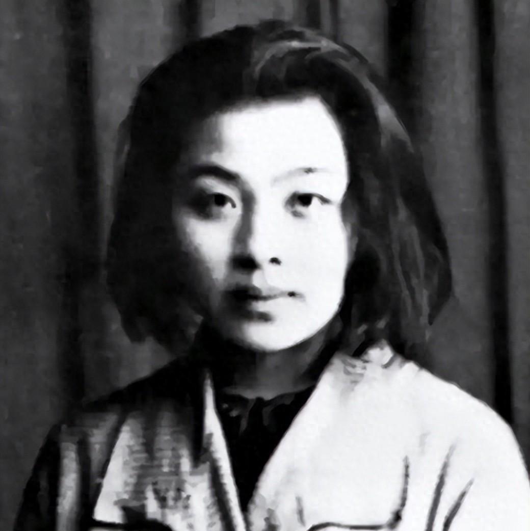 丁玲前夫冯达为曾后悔出卖她，多年后接受采访坦言：冰之，我真的对不起你！

193