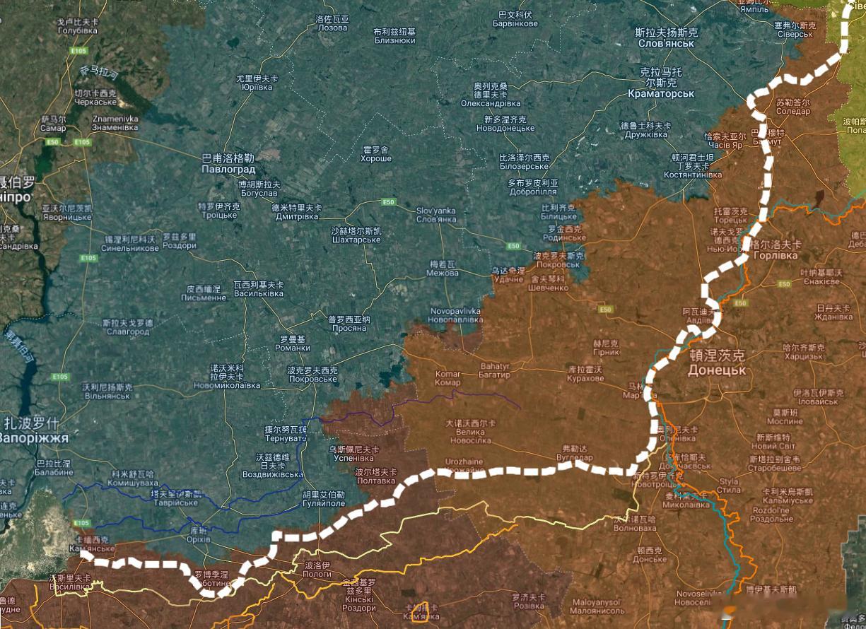 两年前，扎波罗热大反攻刚结束，阿瓦迪夫卡战役开启时候接触线大概是这样，当时也是乌