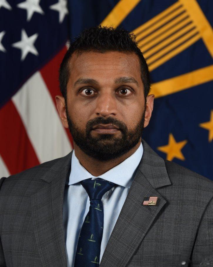 ‼️ FBI今天表示，对查理·柯克暗杀案的调查并未发现枪手与左翼团体之间存在联系