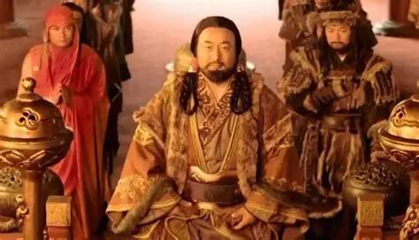 1635年的春天，漠北草原上那一幕，后来被写进了清史。 
 
林丹汗的遗孀苏泰，