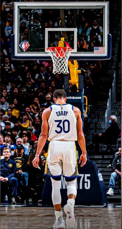 提前续约！！！
这就是NBA的超级巨星，38岁了还能签2年1.16亿，放眼联盟甚