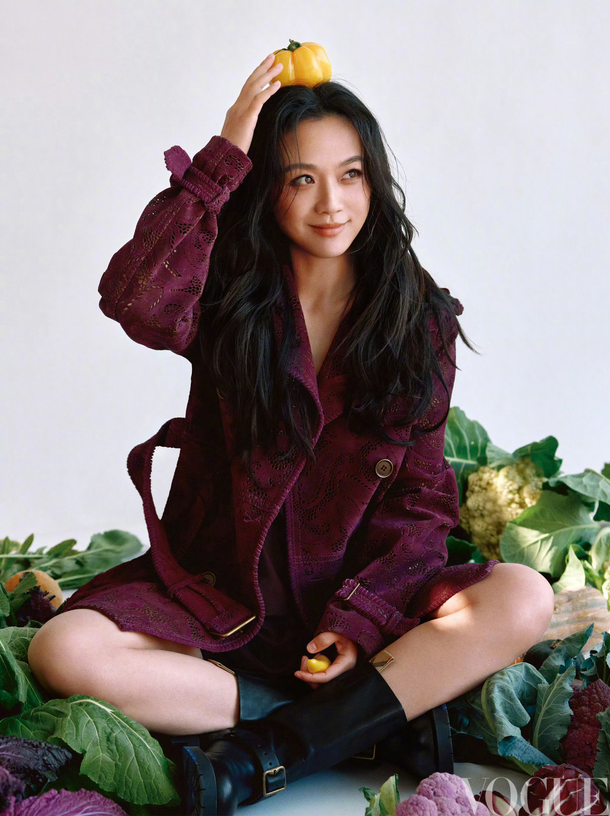 汤唯新写真，好美VOGUE汤唯四月刊封面