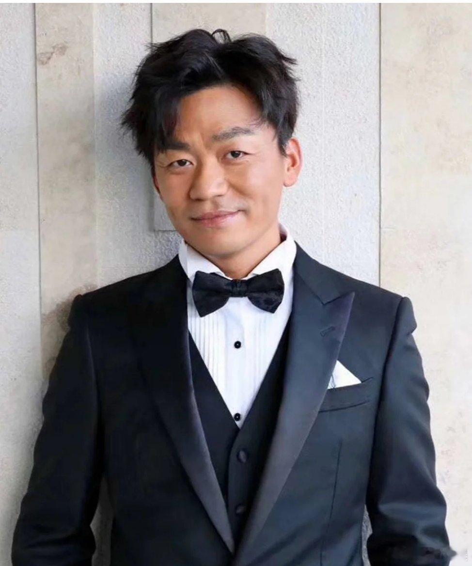 王宝强被举报涉嫌欺诈 一切都是利益在作祟，人可以为了利益，可以肆无忌惮不要脸。有