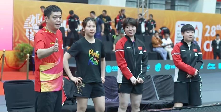 一场无可争议的完胜！亚锦赛中国女团以3-0的绝对优势横扫韩国队，昂首挺进决赛！