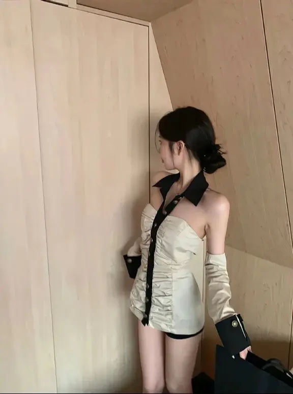 我说怎么走散了 原来是遇到了小美