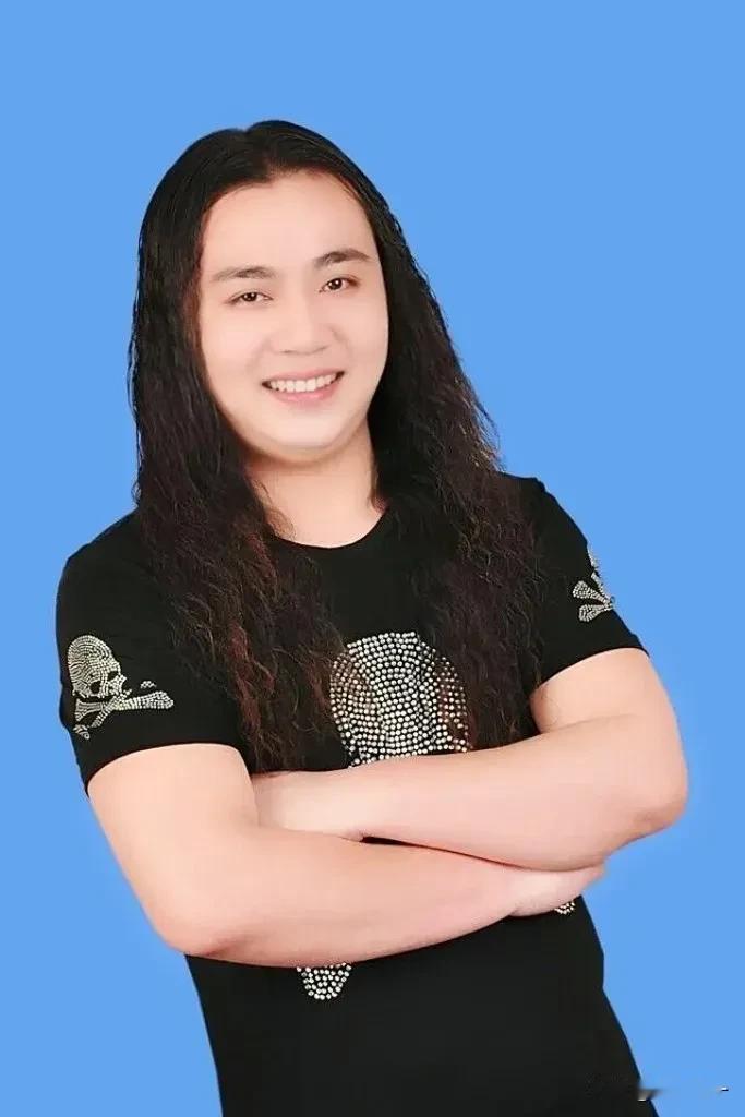 23 年摇滚生涯的悔悟：守护健康，告别舞台
从事摇滚歌手一职已达 23 年，日日