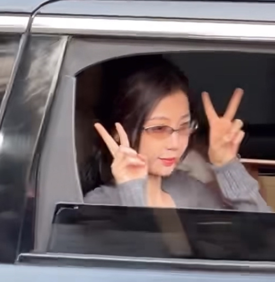 小兔叽🐰✌🏻 