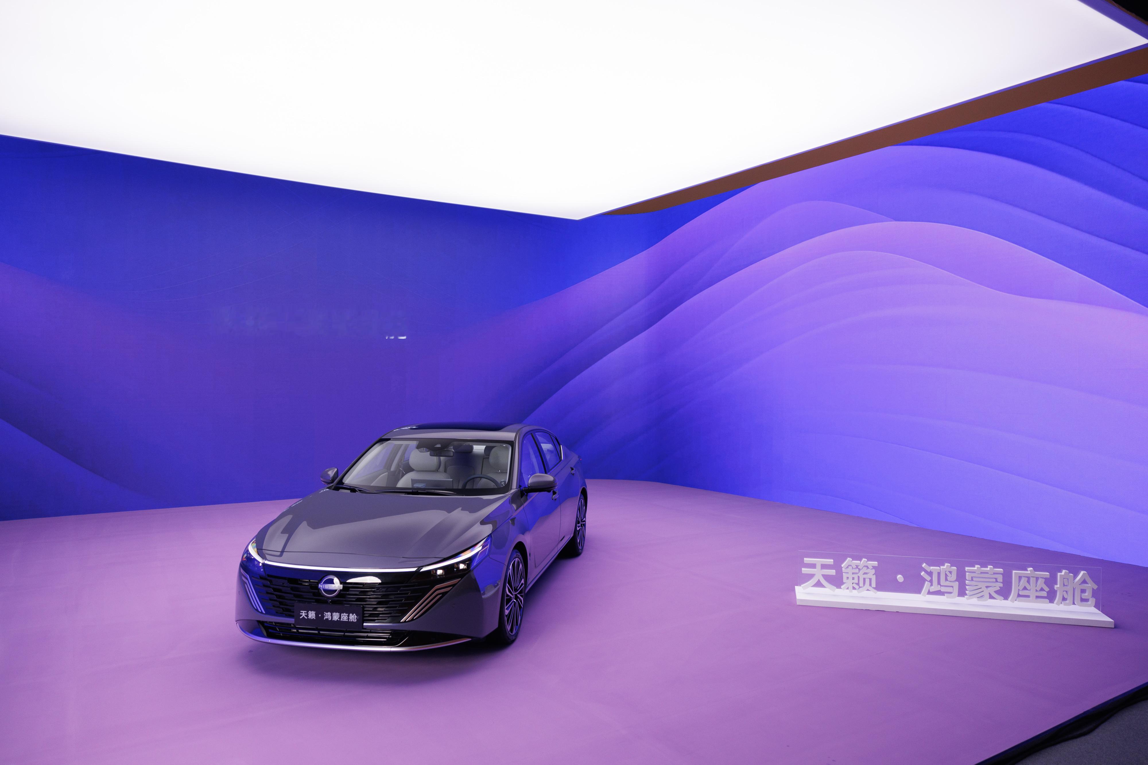 聊汽车智能化，行业里早有个隐性共识，智能是新势力电车的聊聊的，燃油车谈智能，属于