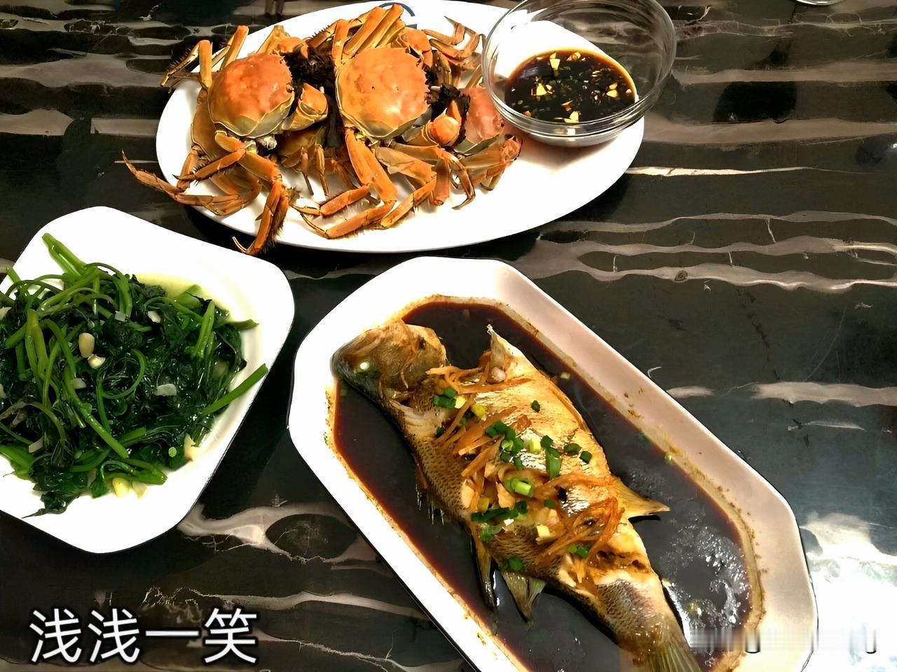 每天一条头条，希望能养成习惯。
因为今天上午过节的原因，所以这次头条发晚了！
首