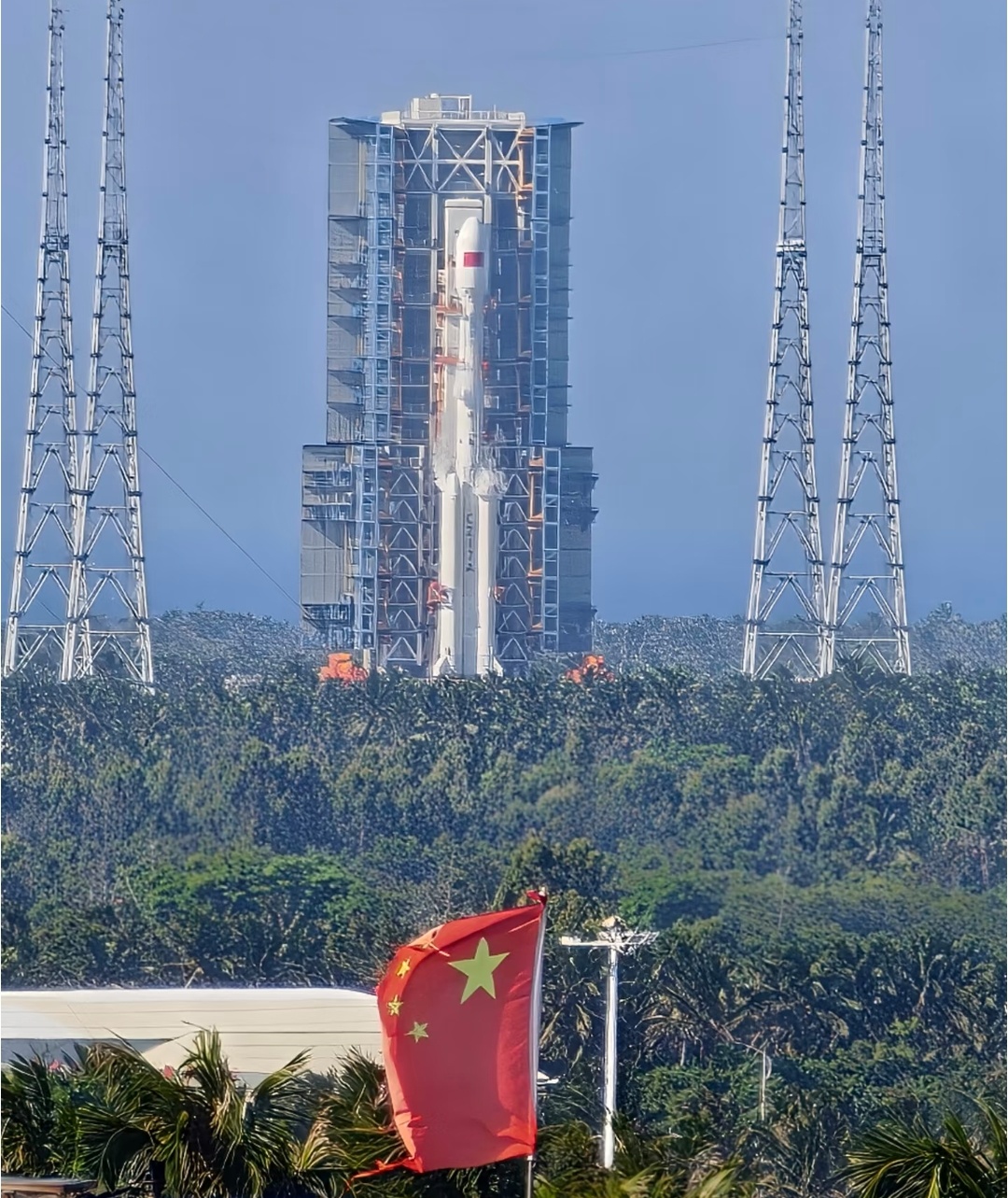 遥祝任务取得圆满成功！ 