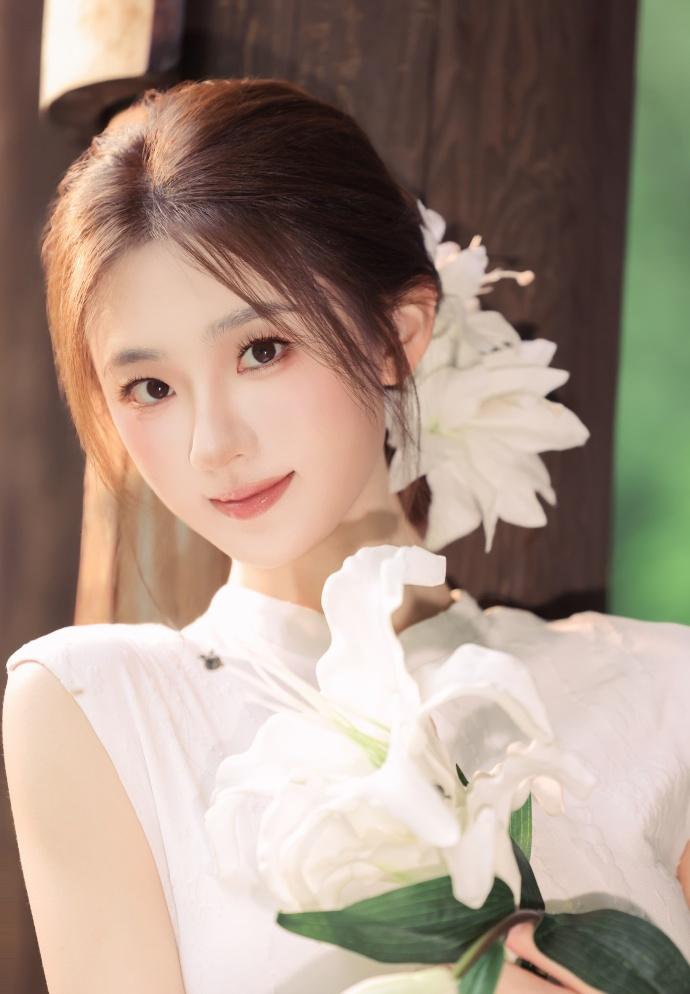 白鹤淮的破碎感真的绝了！杨雨潼把角色的细腻情绪演得太戳人，看她哭戏我跟着掉眼泪，