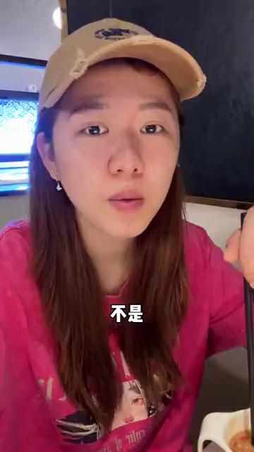 自助餐顺序快速回本。
不是自助餐厅里的空气是不是放了压缩饼干粉？一坐下就饱了，真