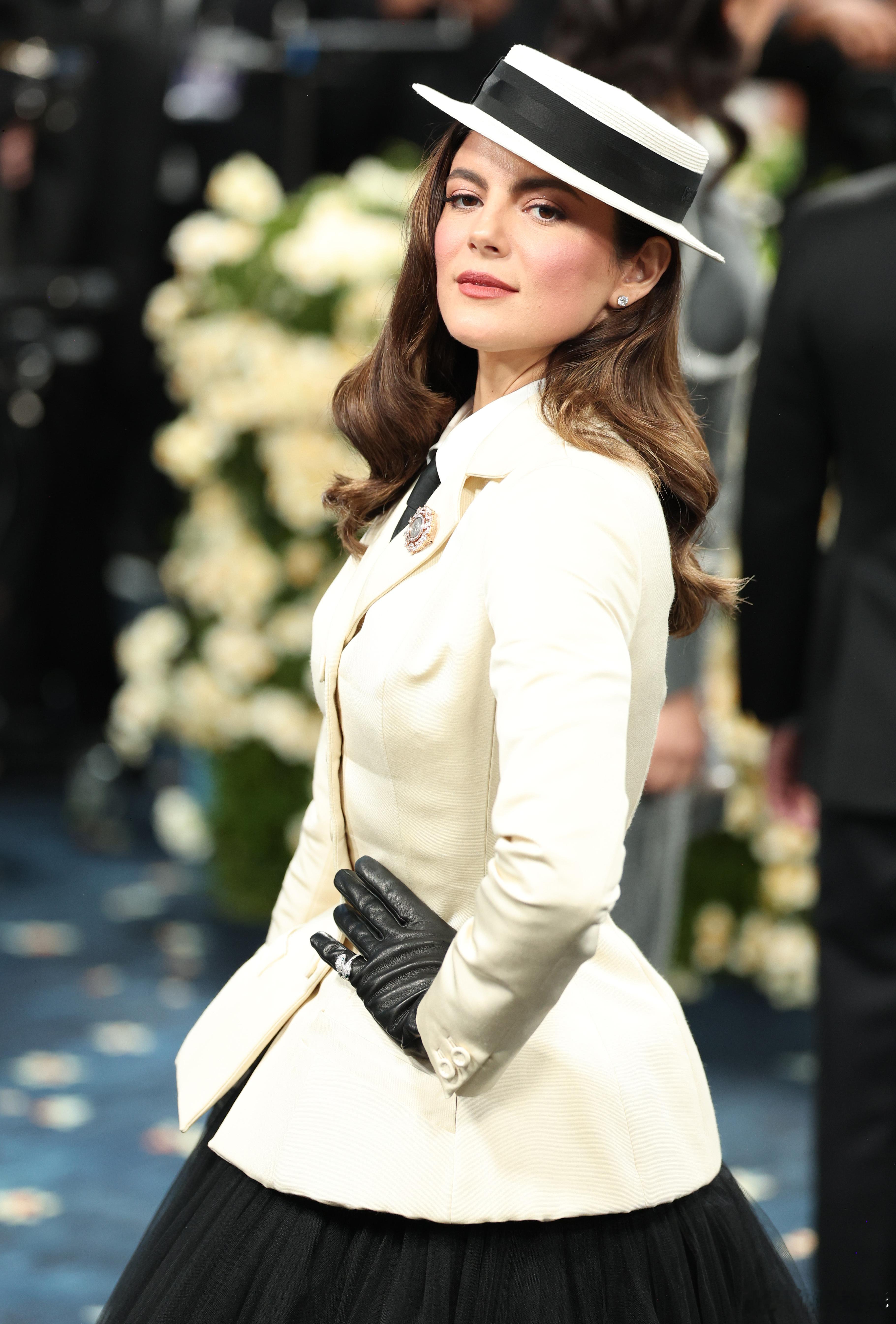 【高清】Monica Barbaro at The 2025 Met Gala 