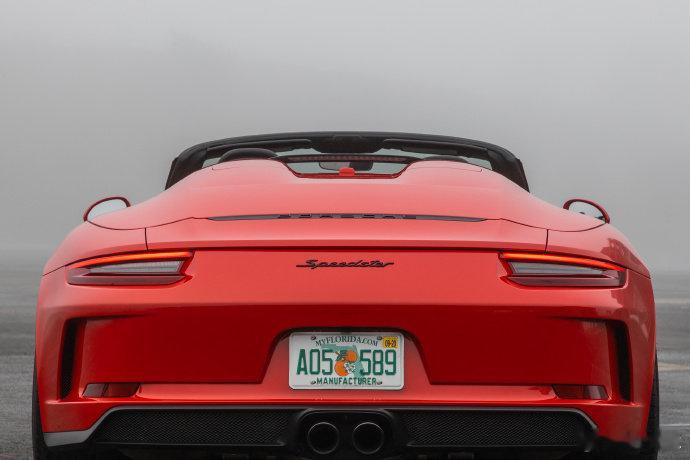 Porsche 911 Speedster 细节满满~汽车