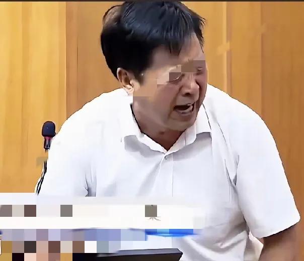 宽，坦白从宽的宽，让你亲妈来从你吧！你亲妈没有宠过你，专家都说你有本事，你可以让