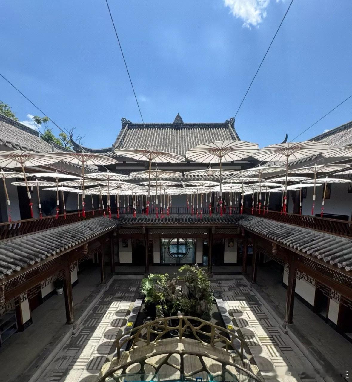 【离火年，把“神”收回来，好运自然来】2025到2027这一阶段，整体处于离火之