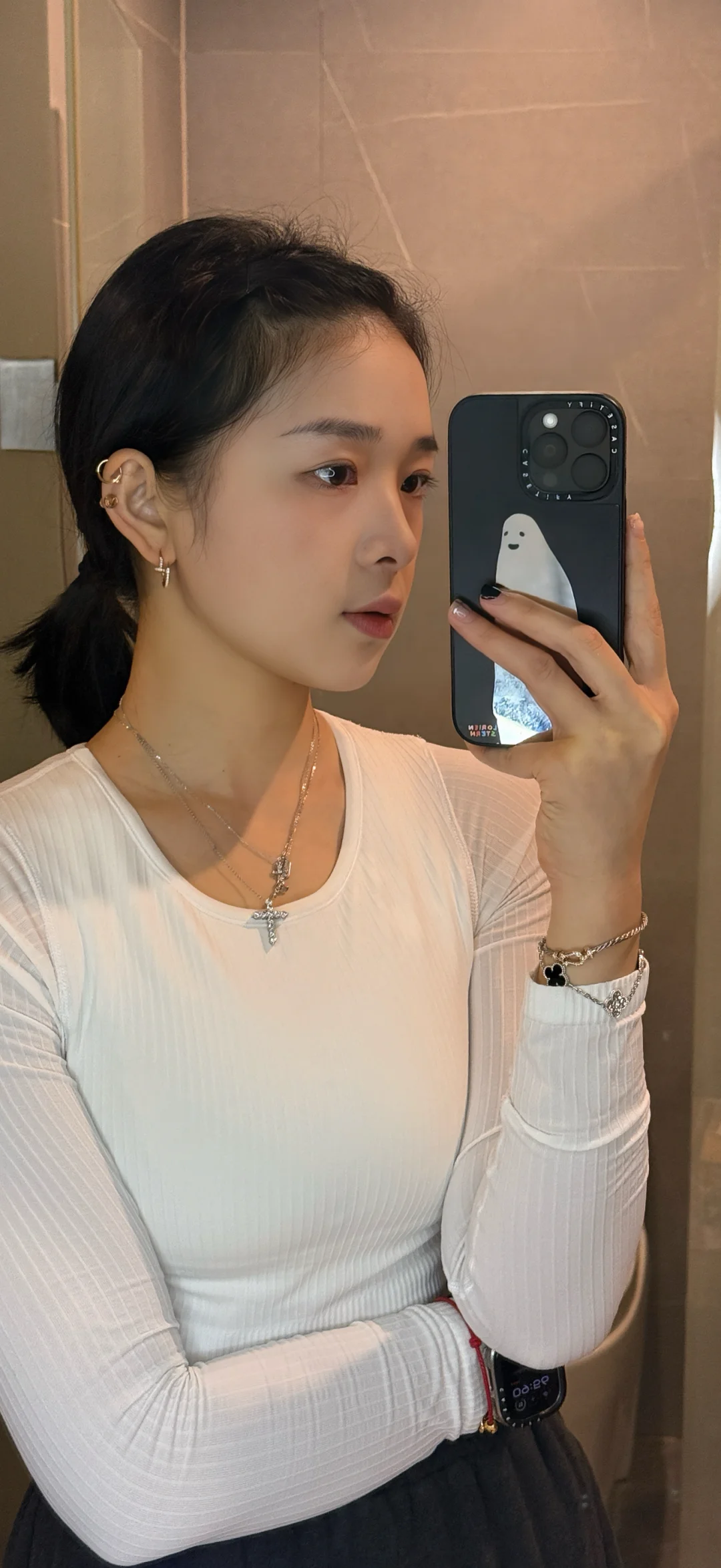 不知道 我的身材很曼妙