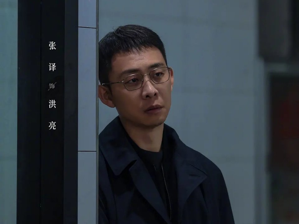 有没有人觉得《以法之名》好像《狂飙》啊[污]有一段带女声的啊啊啊吟唱的配乐有一样