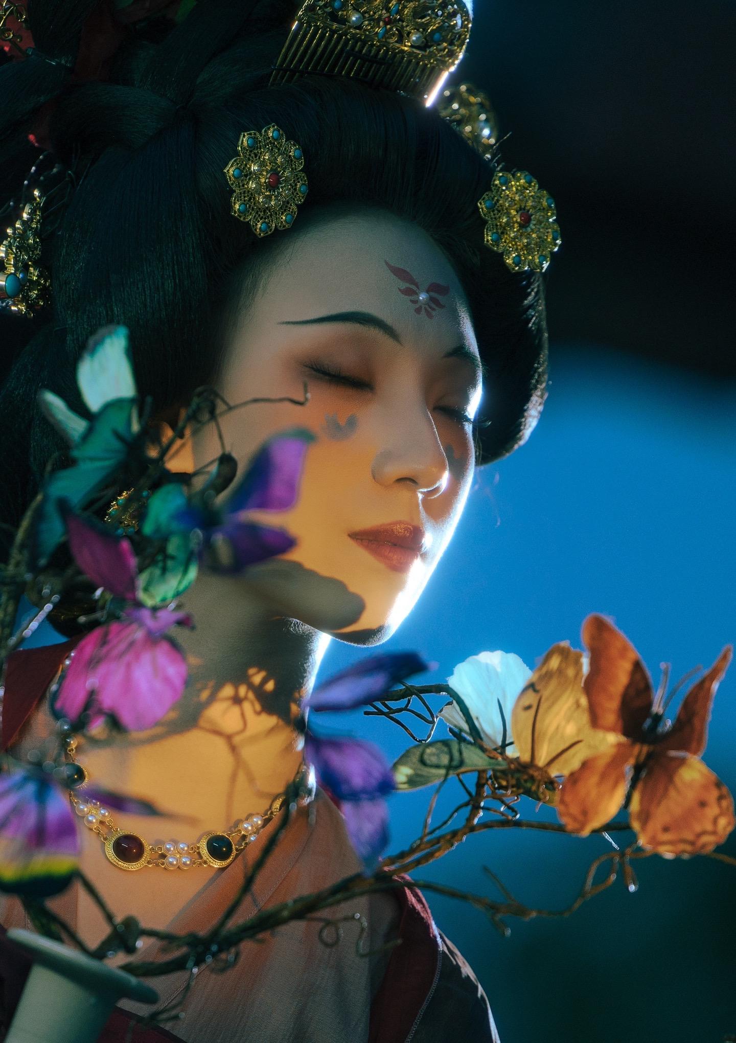 天青的时候，又是不一样的感觉。