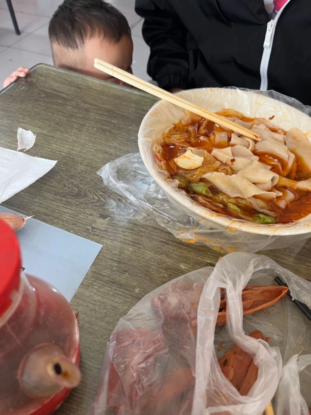 和男朋友吃饭竟然发现他有个“私生子”！