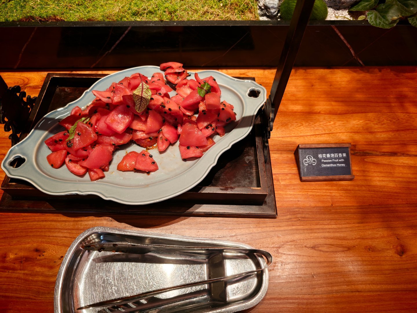 百香果不止能泡茶，还能凉拌？太好吃了，再来加一点 